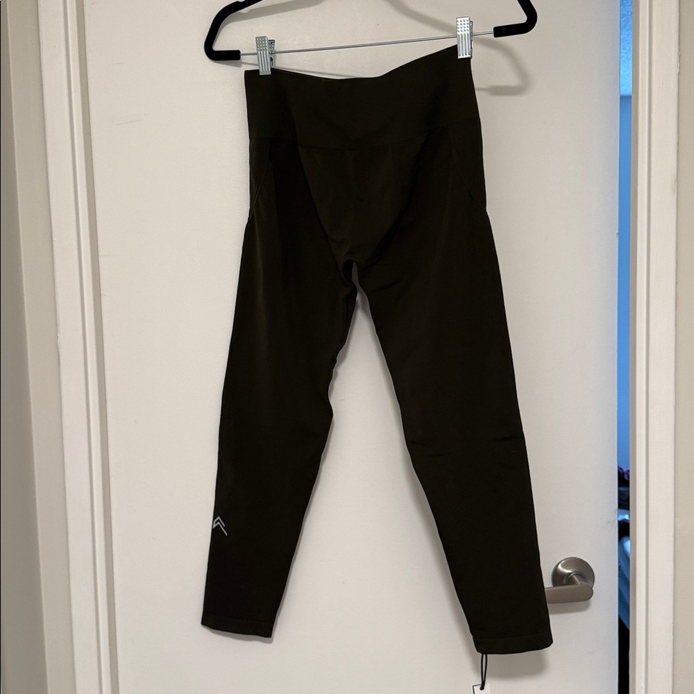 Oner Active Dark Olive Leggings XXL bnwt